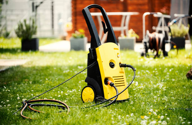 Best Animal Enclosure Cleaning  in Grant Valkaria, FL